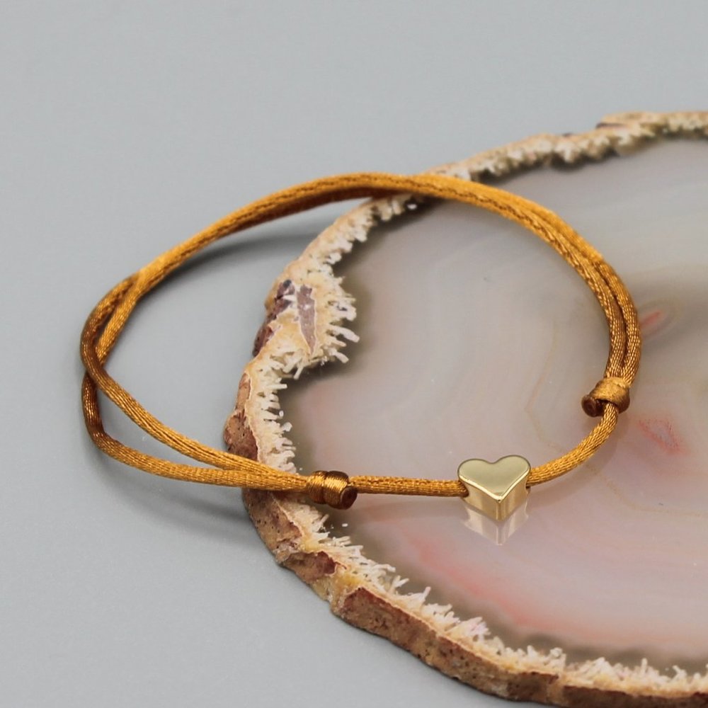 Jewelry heart brown gold string bracelet adjustable fashion delicate brand new - Picture 1 of 7